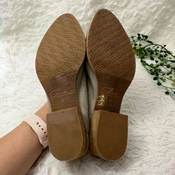 Sbicca Gray Leather Almond Toe Heeled Slip-on Mules Clogs size 8 Faux Fur - Picture 7 of 10